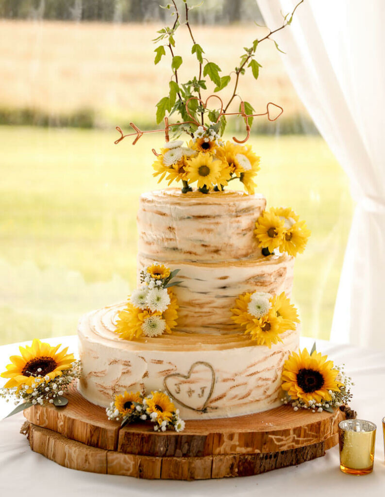 Wedding cake with sunflowers