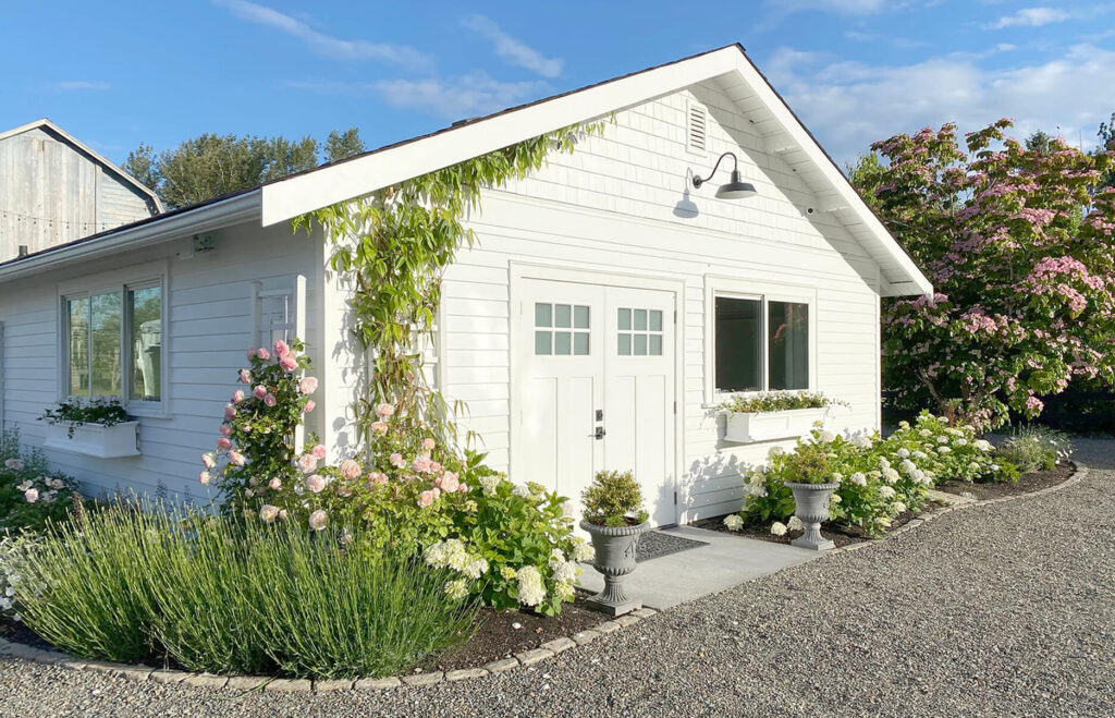 Front of Mount Peak Farm Bridal Cottage
